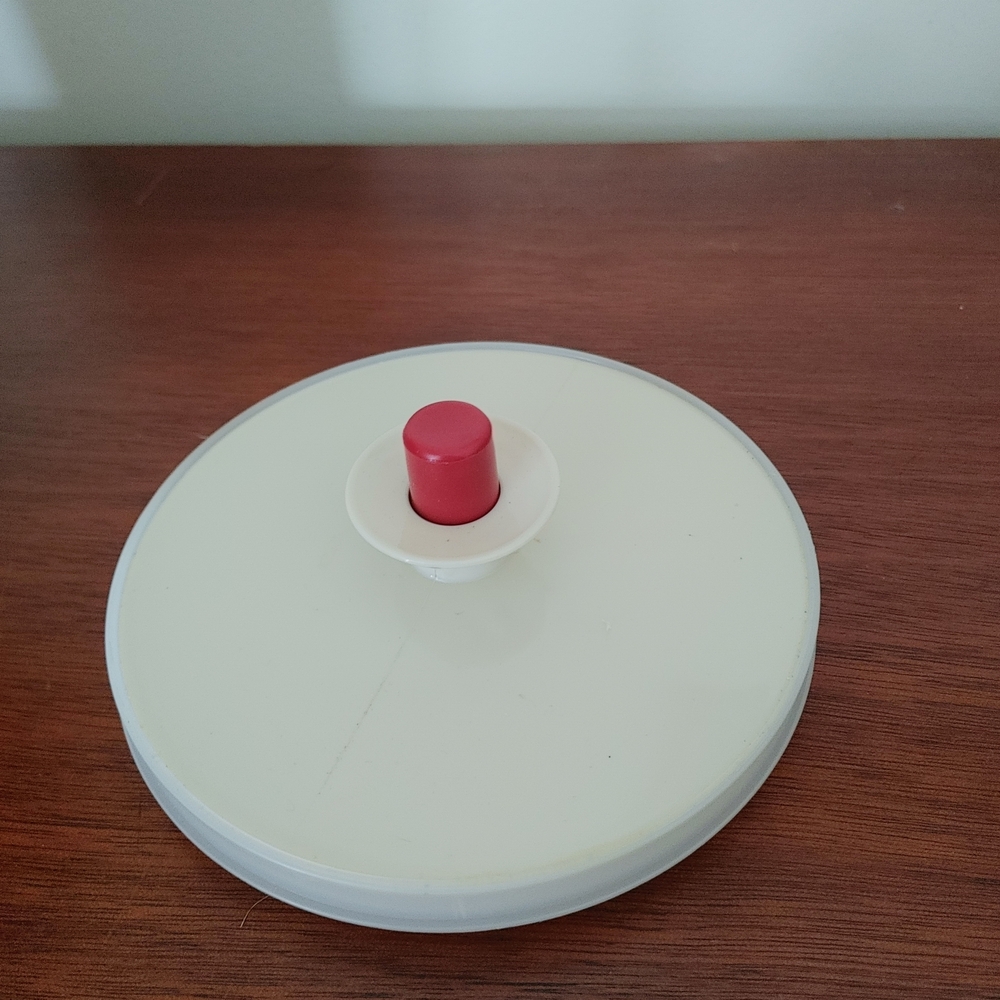 Red Pitcher with Lid - Picture 6 of 9
